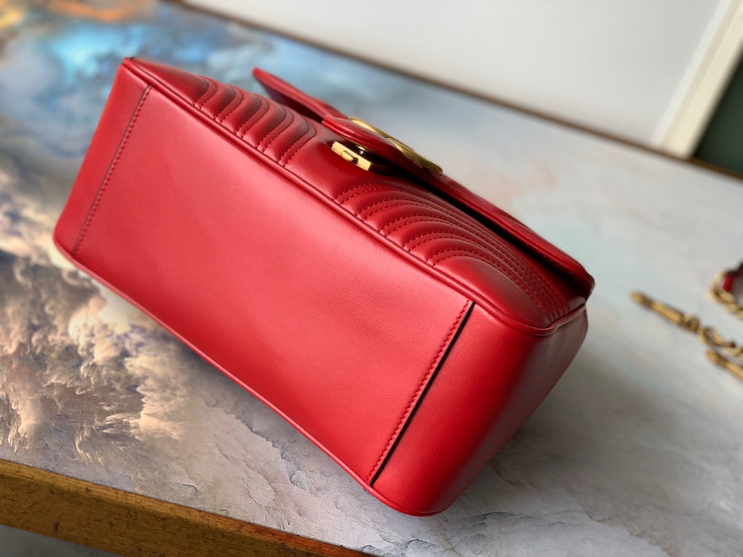 GG Marmont 26.5cm Red Calfskin Gold Hardware mysite