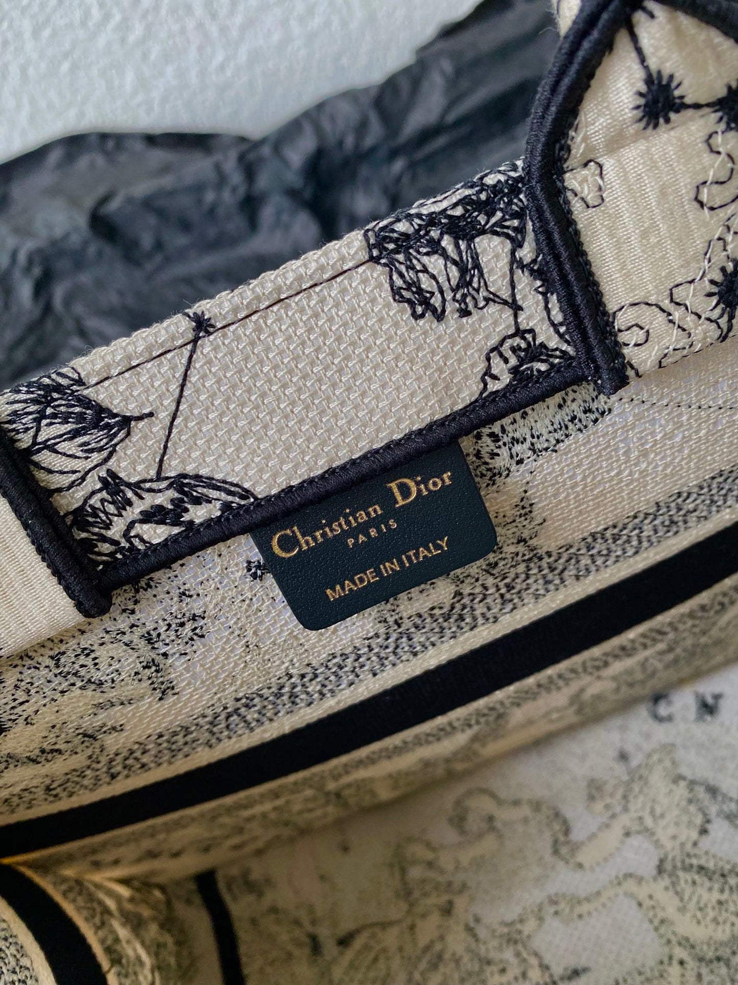 Small CD Book Tote 26.5cm Hercules White mysite