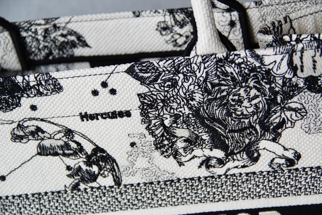 Medium CD Book Tote 36cm Hercules White mysite