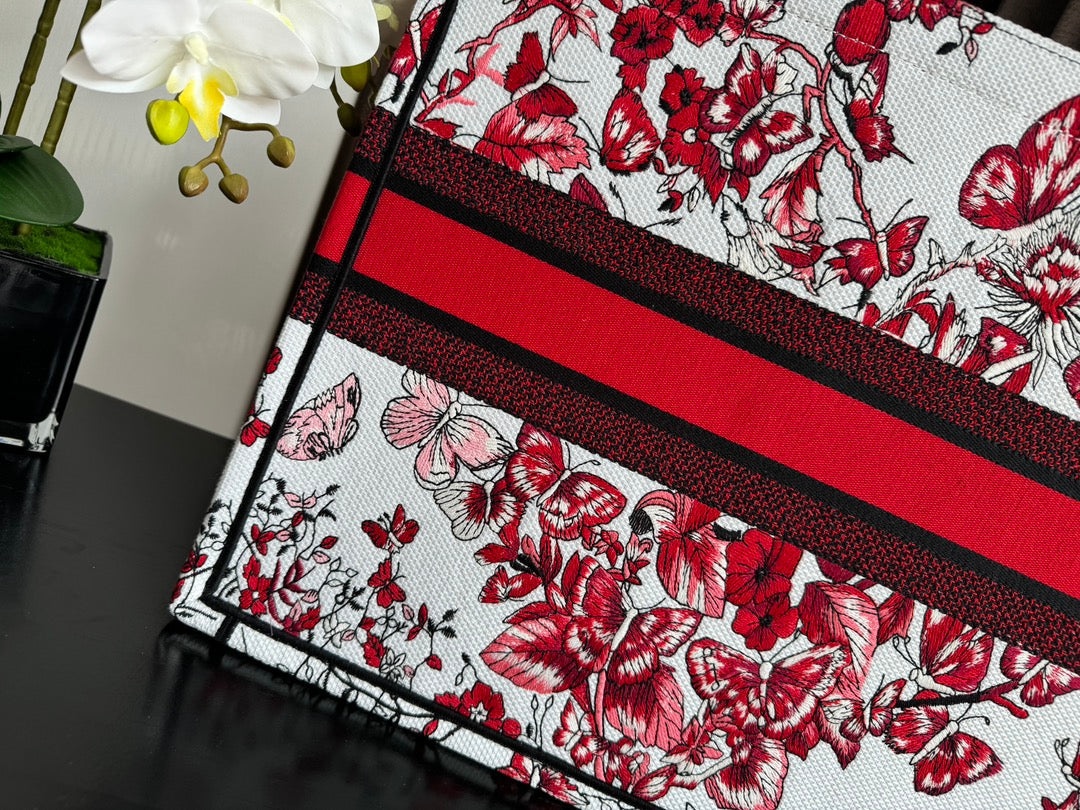Large CD Book Tote 42cm White and Red Heart Butterfly Embroidery mysite