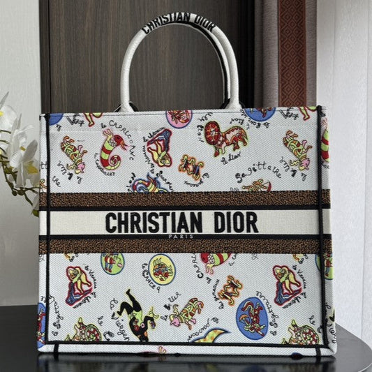 Large CD Book Tote 42cm White Multicolor Dragon Zodiac Embroidery