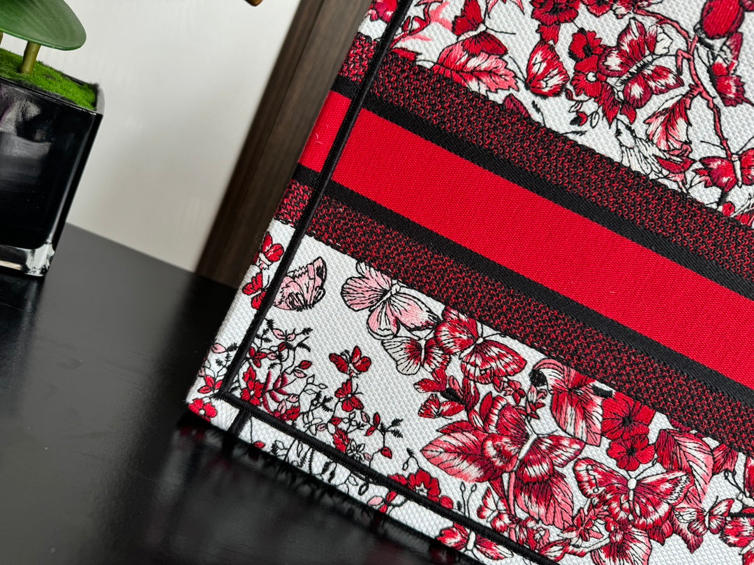 Medium CD Book Tote 36cm White and Red Heart Butterfly Embroidery mysite