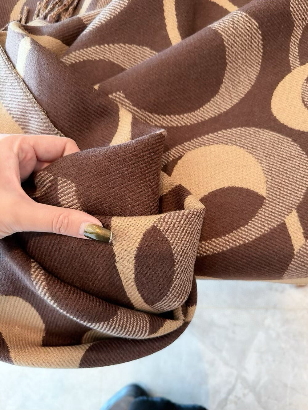 Simple Monogram Cashmere Fringed Scarf-10 mysite