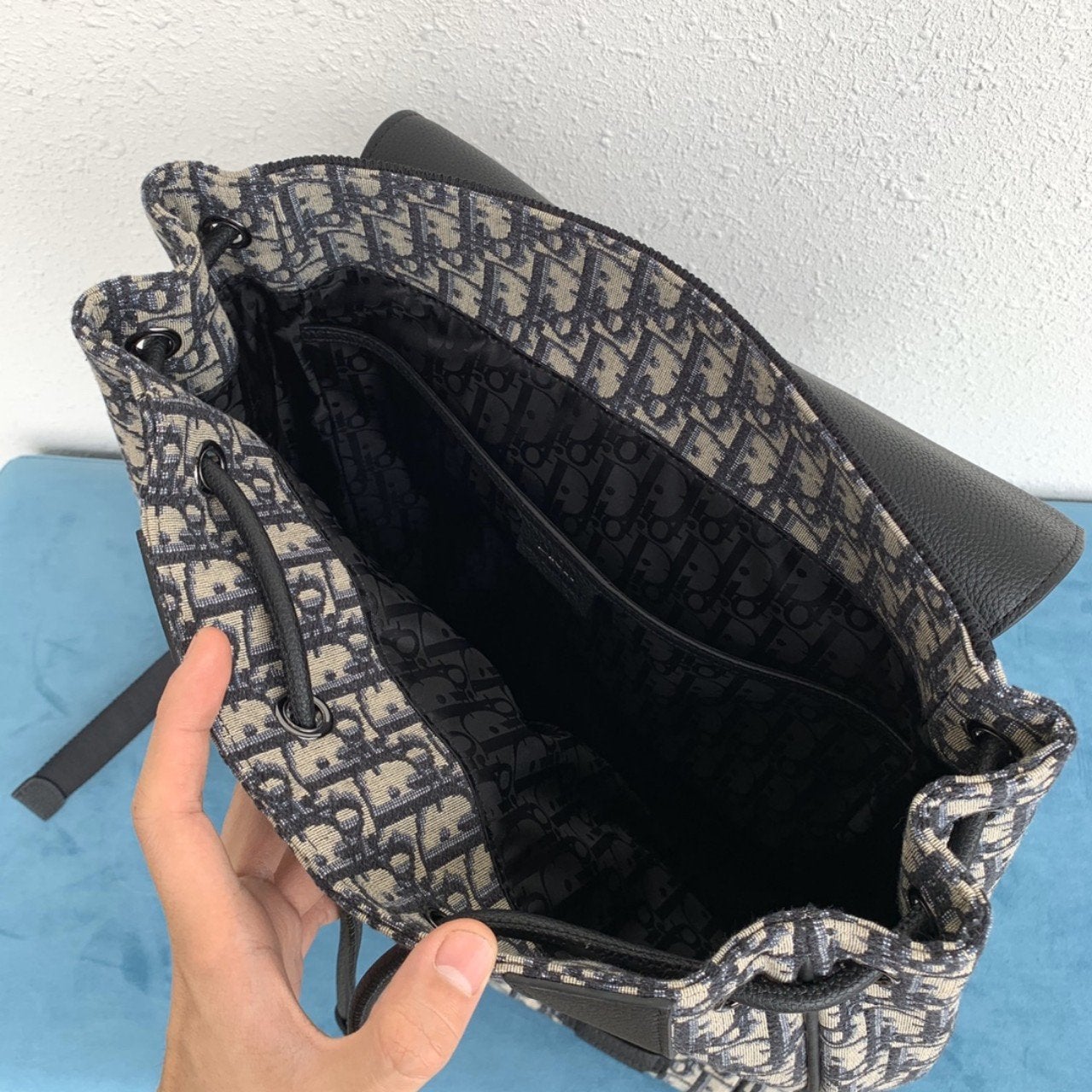 MOTION BACKPACK BEIGE AND BLACK OBLIQUE mysite