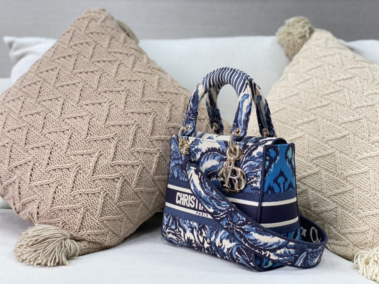 MEDIUM LADY D-LITE BLUE PALMS EMBROIDERY mysite